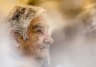 Pepe Mujica y Julio María Sanguinetti se despidieron del Congreso de Uruguay