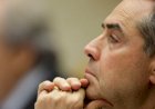 Bolsonaro afronta ministro do STF: “falta coragem moral pro Barroso e sobra ativismo judicial”.