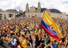 Vídeo:  EL PUEBLO UNIDO JAMÀS SERÀ VENCIDO