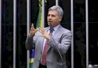 Paulo Teixeira desconversa e diz que invasão do MST é “velha”
