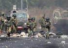 Israel e Hamas entram no segundo dia de confronto após sábado violento