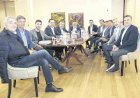 Governadores se afastam de Bullrich e Milei: mais um trunfo para Massa