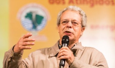 Frei Betto: “Es una ingenuidad total querer humanizar el capitalismo”