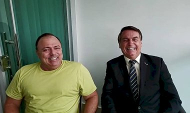 Em meio à celebração do Dia Mundial de Combate à Aids, governo Bolsonaro suspende exames de HIV