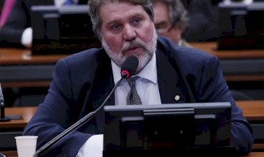 Renildo defende federações por serem mais consistentes e coligações para não desorganizar processo político