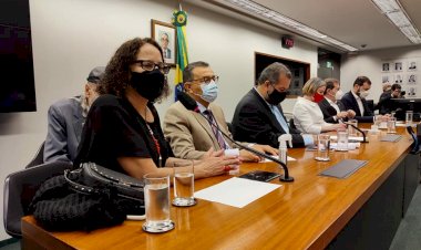 PCdoB: União de partidos é marco na luta por democracia e impeachment