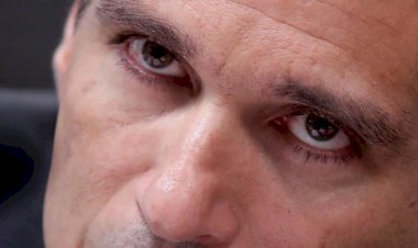 Presidente do Banco Central diz que é preciso “colocar o país em recessão para recuperar credibilidade”