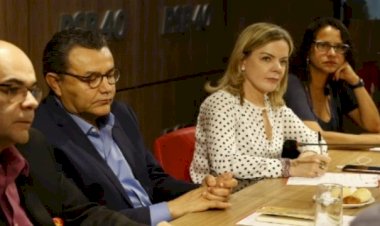 Siglas de esquerda querem mais prazo para constituir federação