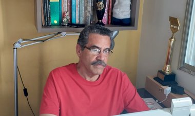 “Tiradentes iniciou a luta há 230 anos. É a nossa hora de concluí-la”, diz jornalista
