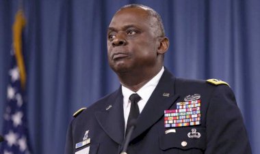 No Brasil, secretário de Defesa dos EUA diz que militares devem estar sob controle civil