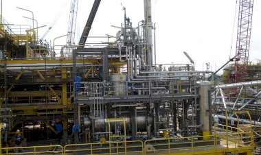 Governo Bolsonaro insiste em vender três refinarias da Petrobrás antes da eleição