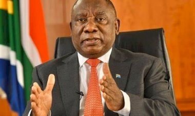 África do Sul: aumentam demandas para renúncia do presidente após prova de roubo