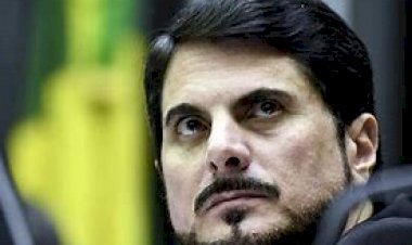 Moraes determina que PF abra investigação contra Marcos do Val