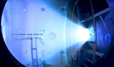 Rússia testa 1º sistema de propulsão de foguete de plasma baseado em crípton