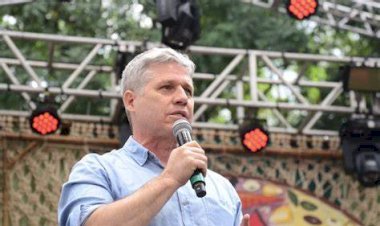 CPI do MST encontrará coisas 'gravíssimas', como suco de uva sem trabalho escravo, ironiza ministro