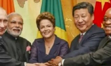 A nova moeda do BRICS, por Robson Cardoch Valdez