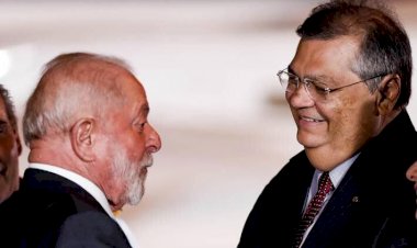 Lula vai pedir votos para Flávio Dino às vésperas da sabatina no Senado