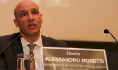 Número 2 da Abin deve ser exonerado, mas entorno de Lula diverge sobre outras trocas