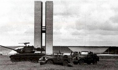 “Os ex militares cabeças do golpe” de 8 de janeiro, voltam com as fake news do comunismo