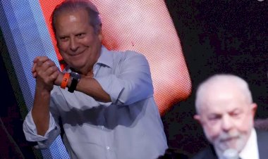 Volta de José Dirceu tem aval de Lula e apreensão de alas do PT