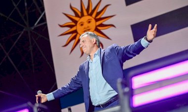 Yamandú Orsi após votar: falou de democracia, Mercosul e voto no exterior