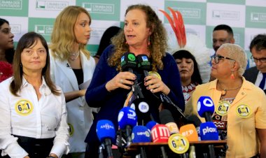 PEC pelo fim da escala 6×1 é protocolada com a assinatura de 234 deputados