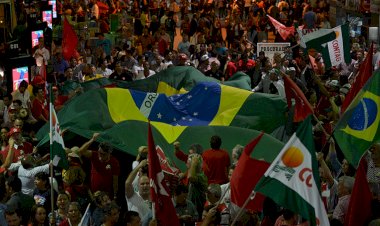 Construir uma frente ampla em defesa do Brasil. Davidson Magalhães