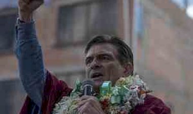 Bolívia elege Rodrigo Paz presidente e encerra ciclo da 20 anos da esquerda