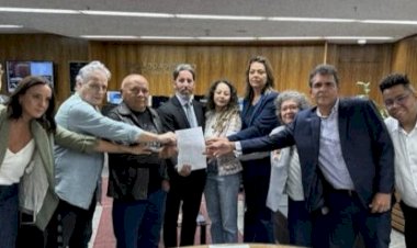 PT, PV, PCdoB, Rede e PDT acionam STJ contra Ibaneis
