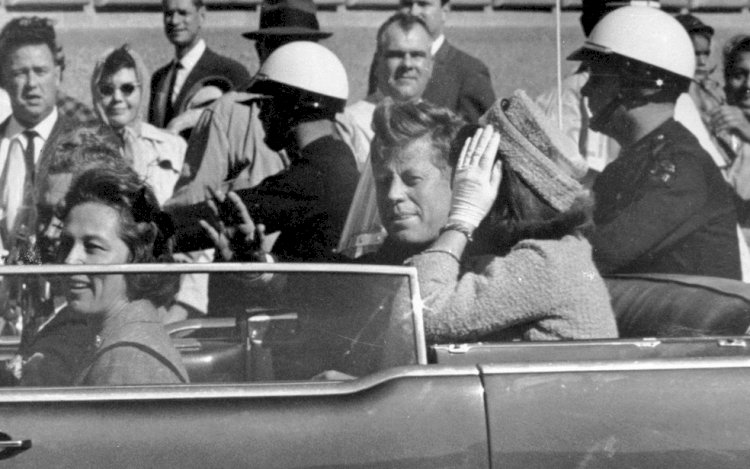 Oliver Stone diz que John Kennedy foi ‘assassinado pela CIA’