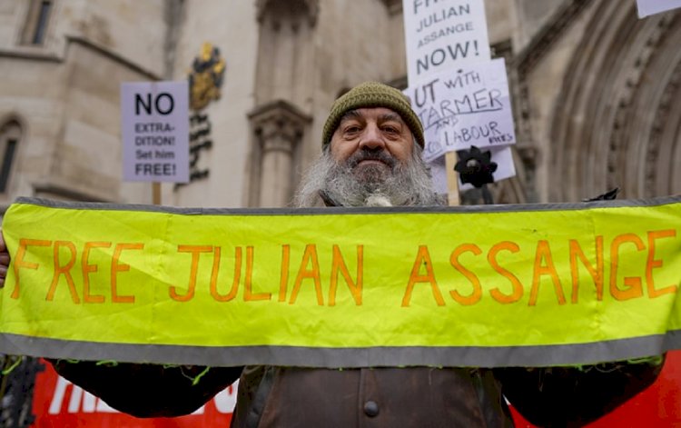 Jornalistas de todo o mundo se levantam em defesa de Assange e da liberdade de imprensa