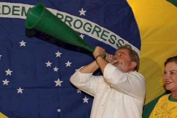Biden, Macron e mais líderes parabenizam Lula pela vitória; veja posts