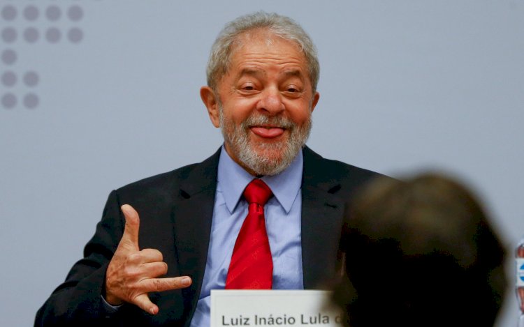 Lula convoca primeira reunião ministerial do novo governo