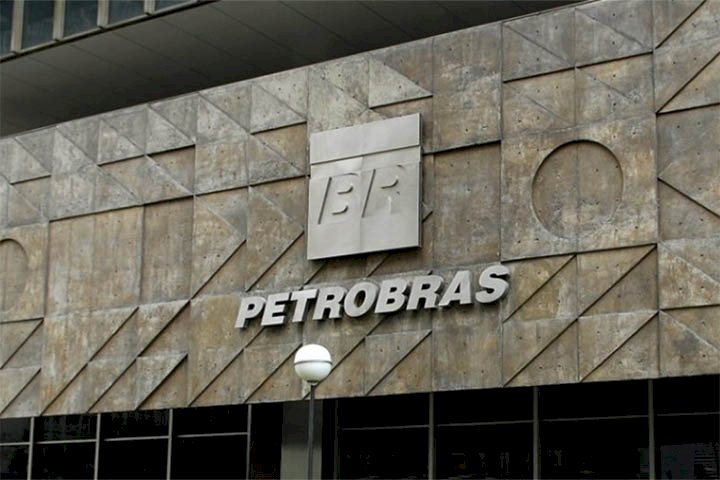Com 97 por cento de utilização das refinarias em setembro, Petrobrás registra marca recorde no 3º trimestre