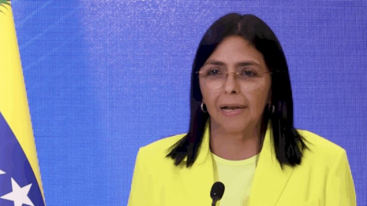 Suprema Corte da Venezuela determina posse interina de Delcy Rodríguez