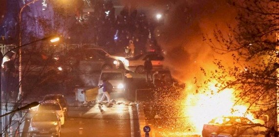 Irã anuncia prisão de líder de distúrbios e cita a Mossad