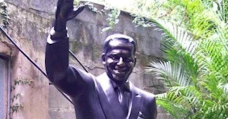 ( Homenagem e perseguisão) Coragem nos anos de chumbo