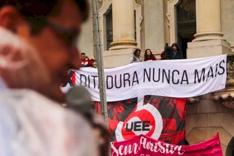 Nomes de Geisel e Castelo Branco, presidentes da ditadura militar, são retirados de ruas e escola