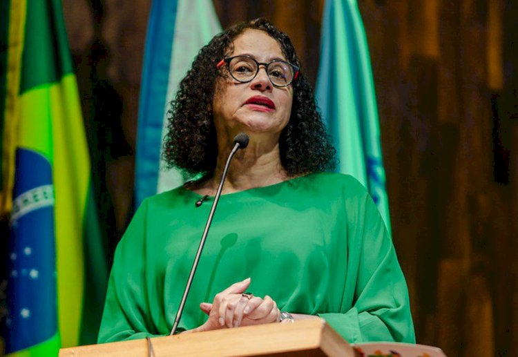 “Vamos superar a dependência e transformar nossos recursos minerais em benefício do país”, defende ministra