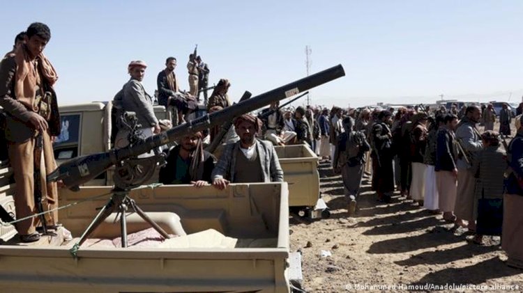 Arábia Saudita prepara grande ofensiva contra houthis no Iêmen