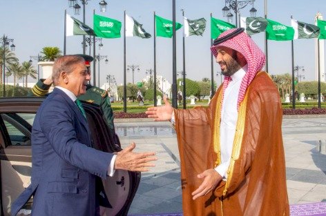 Arabia Saudí, Turquía y Pakistán acuerdan implementar 